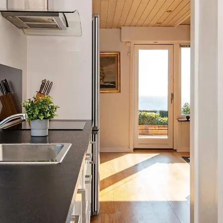 Дом отдыха Panoramic Water View - By Traum *