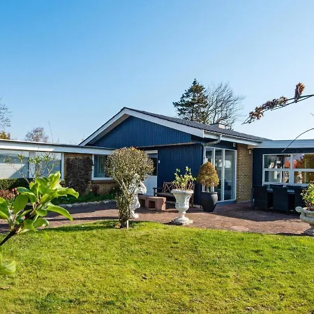 Panoramic Water View - By Traum بيت للعطل *