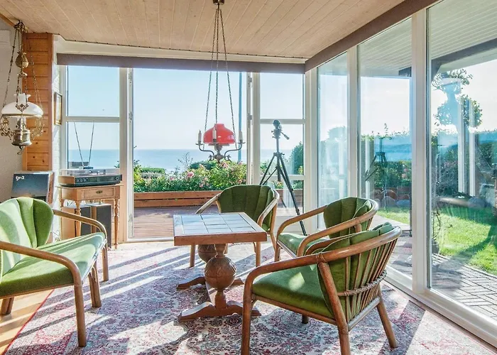 Panoramic Water View - By Traum 別荘